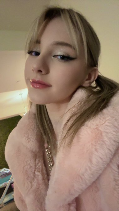 Hi 🥰🫶🏻💖 https://t.co/mH6EGJ1DEB