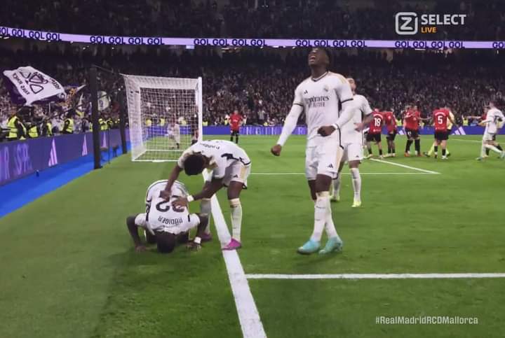 thezargham's tweet photo. "If ye are grateful, I will add more (favours) unto you"
Ibrhaim:7

#HalaMadrid https://t.co/jvQCA1BaWz