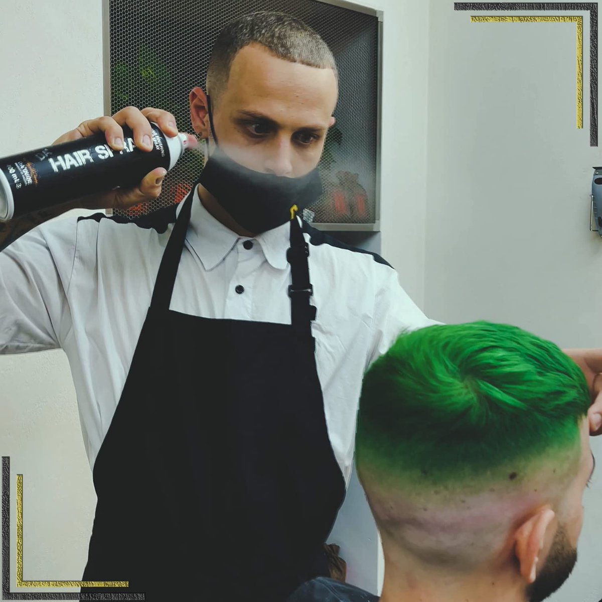 DaDudeyounghair's tweet image. Unlock the secret to efficient styling!⏩Our men's hair spray rinses out effortlessly, leaving no flaky residue. Time-saving and results-driven – because you deserve a sleek look without the wait. 💇‍♂️✨ #EffortlessGrooming #QuickStyle #hairspray