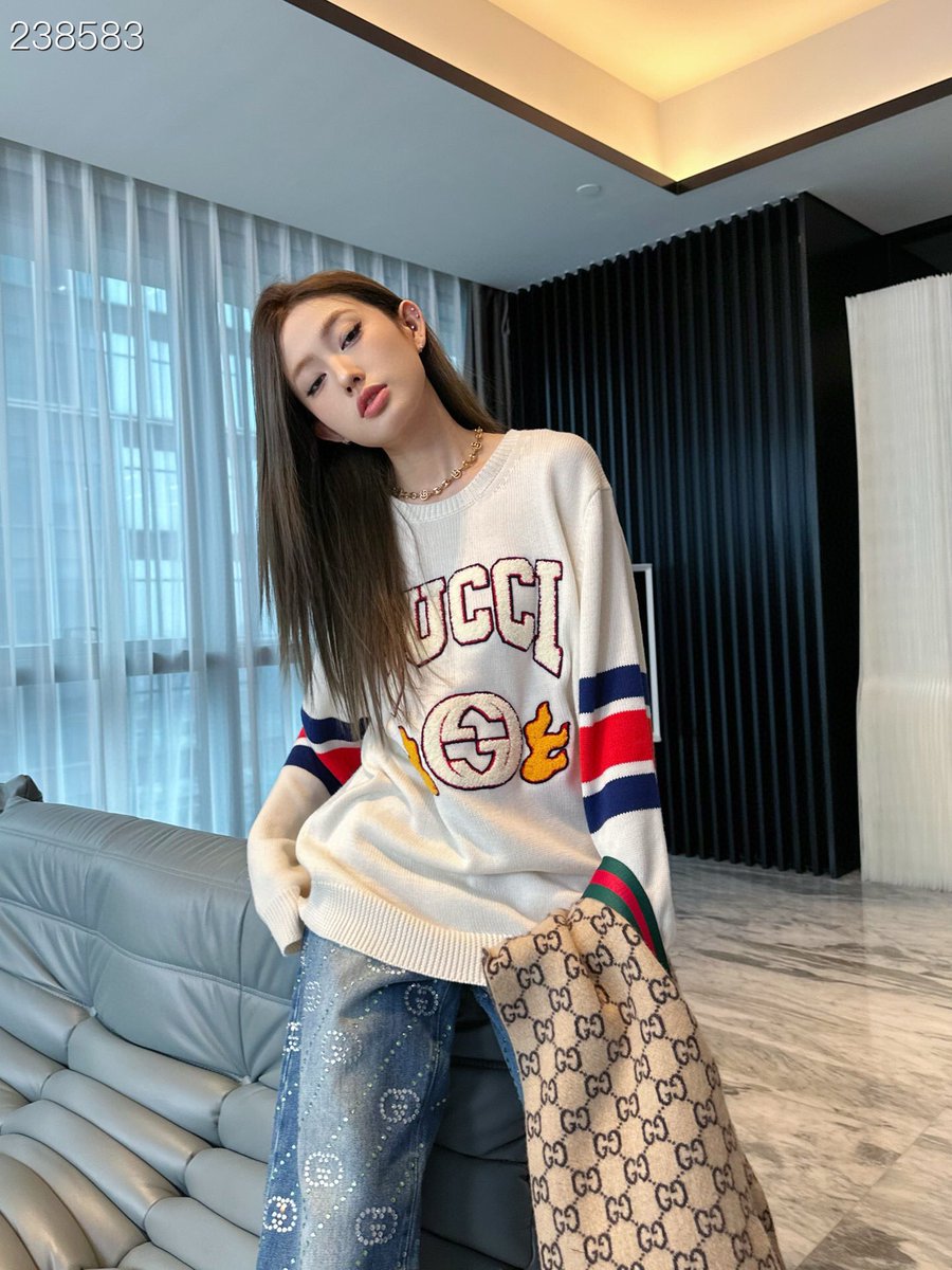 WeChat: vivi97978
#高仿衣服 #复刻衣服 #高仿 #复刻 #奢侈品 #奢侈品衣服 #奢侈品服饰 #奢侈品复刻 #奢侈品代购 #路易威登衣服 #LV衣服 #顶级复刻 #留学生 #顶级原单 #古驰衣服 #巴宝莉衣服 #Prada衣服 #始祖鸟冲锋衣 #始祖鸟外套 #始祖鸟 #羽绒服 #毛衣 #卫衣#手表#包包#鞋子