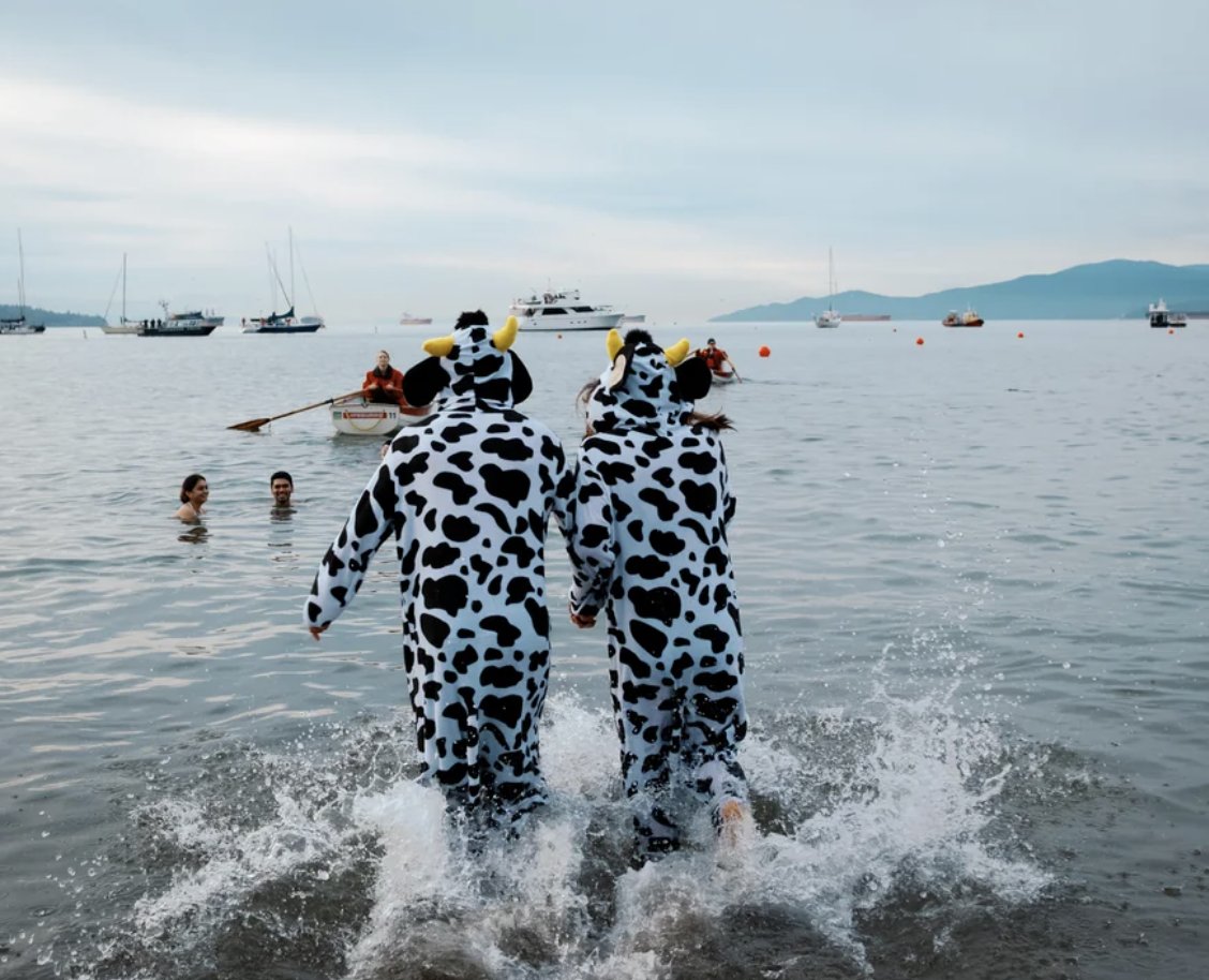 New years swim '24 

Credit: u/mattbcoder

#falsecreek #vancouverbc #vancity #vancityhype #vancityvibe #vancityfeature #vancityscape #vancouver #coldplunge