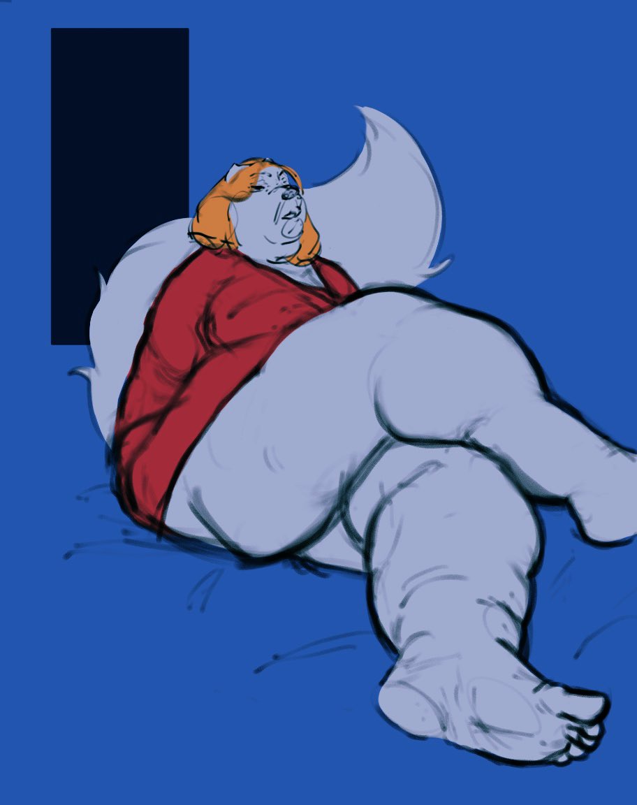 mommyafterparty's tweet photo. MomοΏ½οΏ½s tired feet waiting for you, naughty dirty little wolfππ #bbw #furry #milf #mommy #furrynsfw #feet #footfetish #wolfmom #furrybbw https://t.co/m7uPNXdfTF