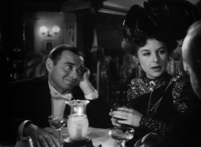 analgesicsleep's tweet photo. Also, Peter Lorre and Joan Lorring should have been a couple in more films because they’re adorable together 
#FilmNoirClub #TheVerdict #ThreeStrangers #PeterLorre #JoanLorring https://t.co/u5rNeafIwU
