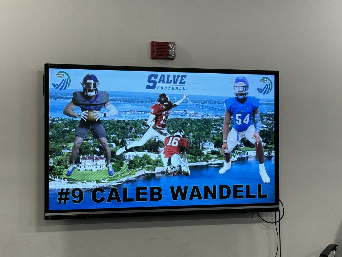 Had a great time at my visit to <a href="/Salve_Football/">Salve Regina Football</a>. Thank you <a href="/CoachDeLade/">Coach Greg DeLade</a> and <a href="/GilmartinKevin/">Kevin Gilmartin</a> for having me to campus!