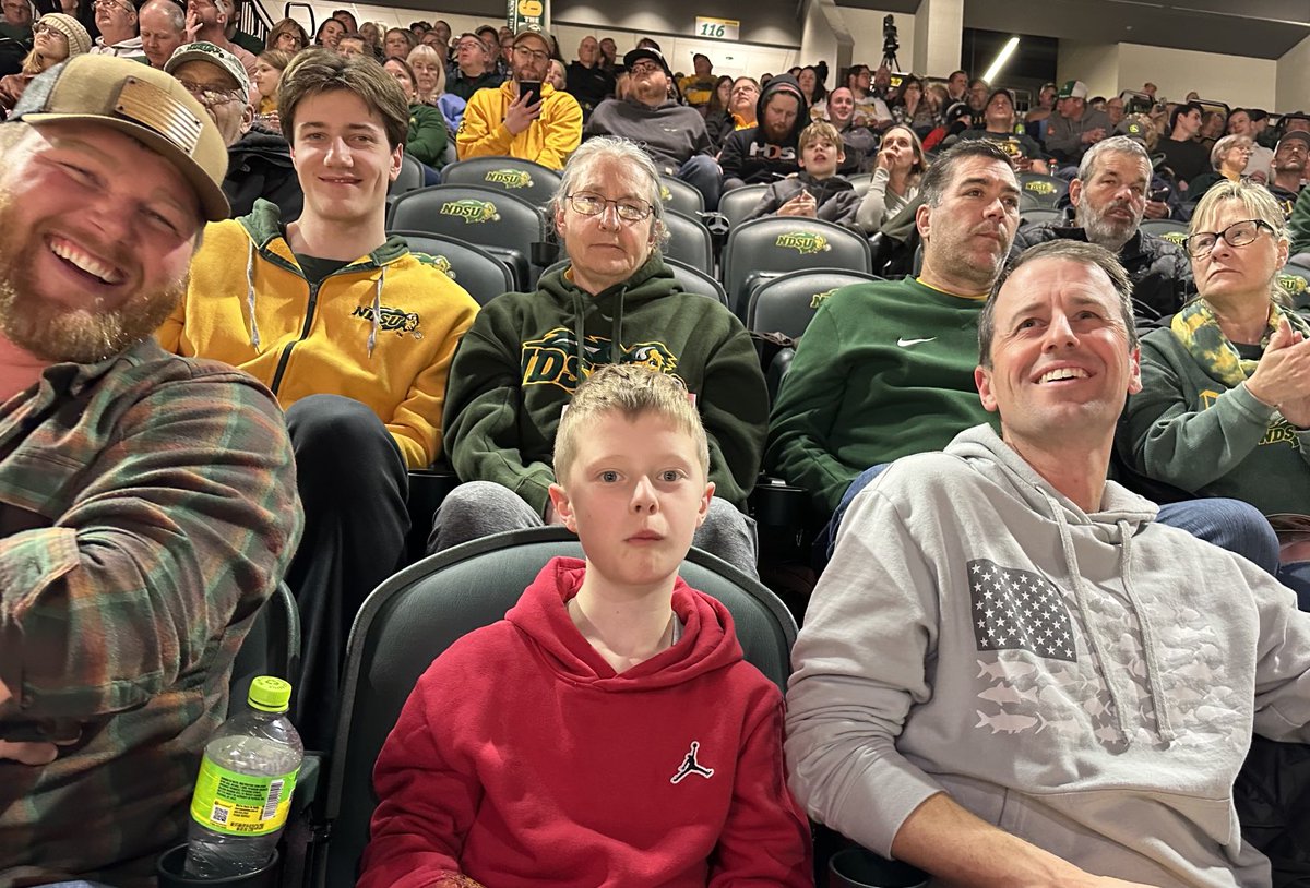 BFrolek's tweet photo. #SCHEELSGAMEDAY https://t.co/2u9K1nysRI