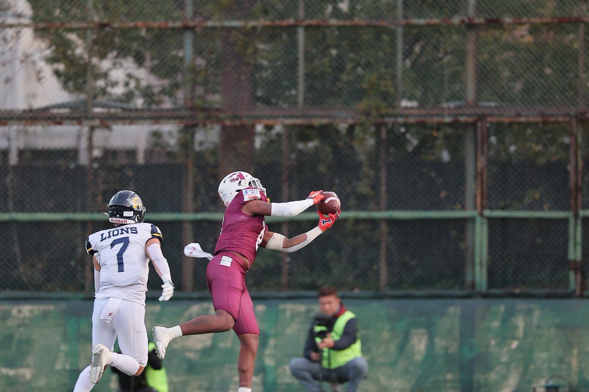 Michael Hawkins tweet media