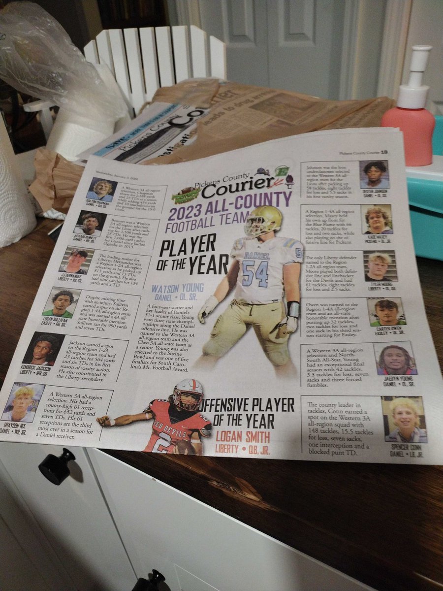 Tyler Moore tweet media
