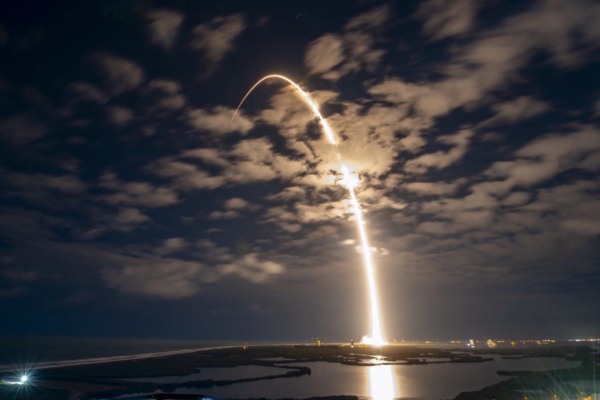 SpaceX tweet picture