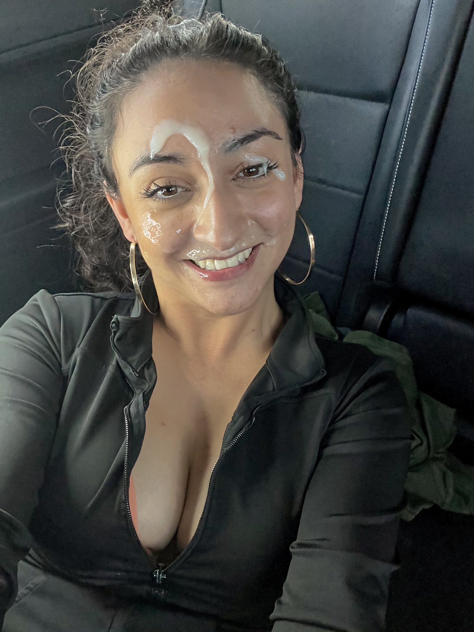 Always happy to wear cum on my face . 😊#porn #cumslut #cumwalk https://t.co/8Kzs2CDCwd
