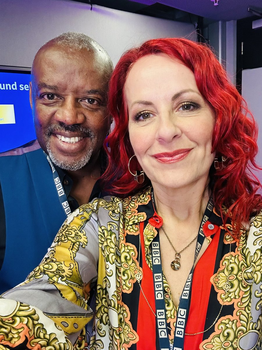 This week on @BBCLondonNews Saturday Breakfast show @DavidGrantSays and I asking 1. What was your best childhood Christmas present? 2. Songs/lyrics/bands with the words “rain” or “dear” in.
