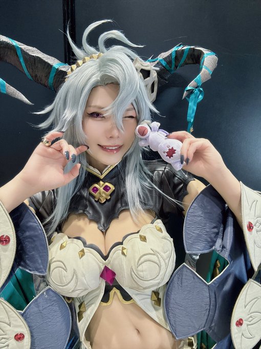 Twitterのコスプレ画像10