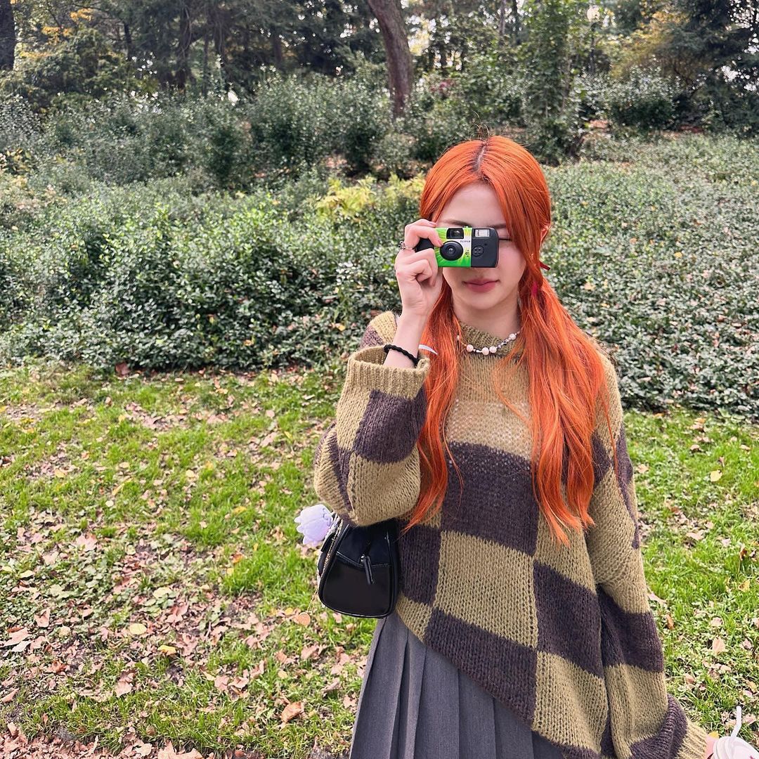 lesserafimpics_'s tweet photo. yunjin instagram update (1) https://t.co/xDr3zufer1
