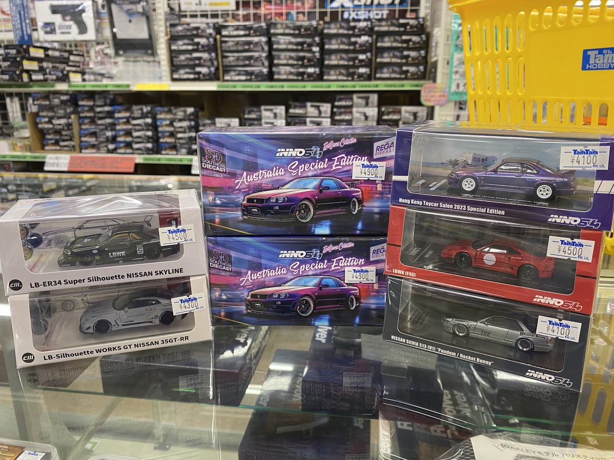 tamtamkanazawa's tweet photo. 1/64ミニカーたくさん入荷🚗💭
#INNOモデル
#Clll
#QCD
#POPRACE https://t.co/YukSVP6eh2