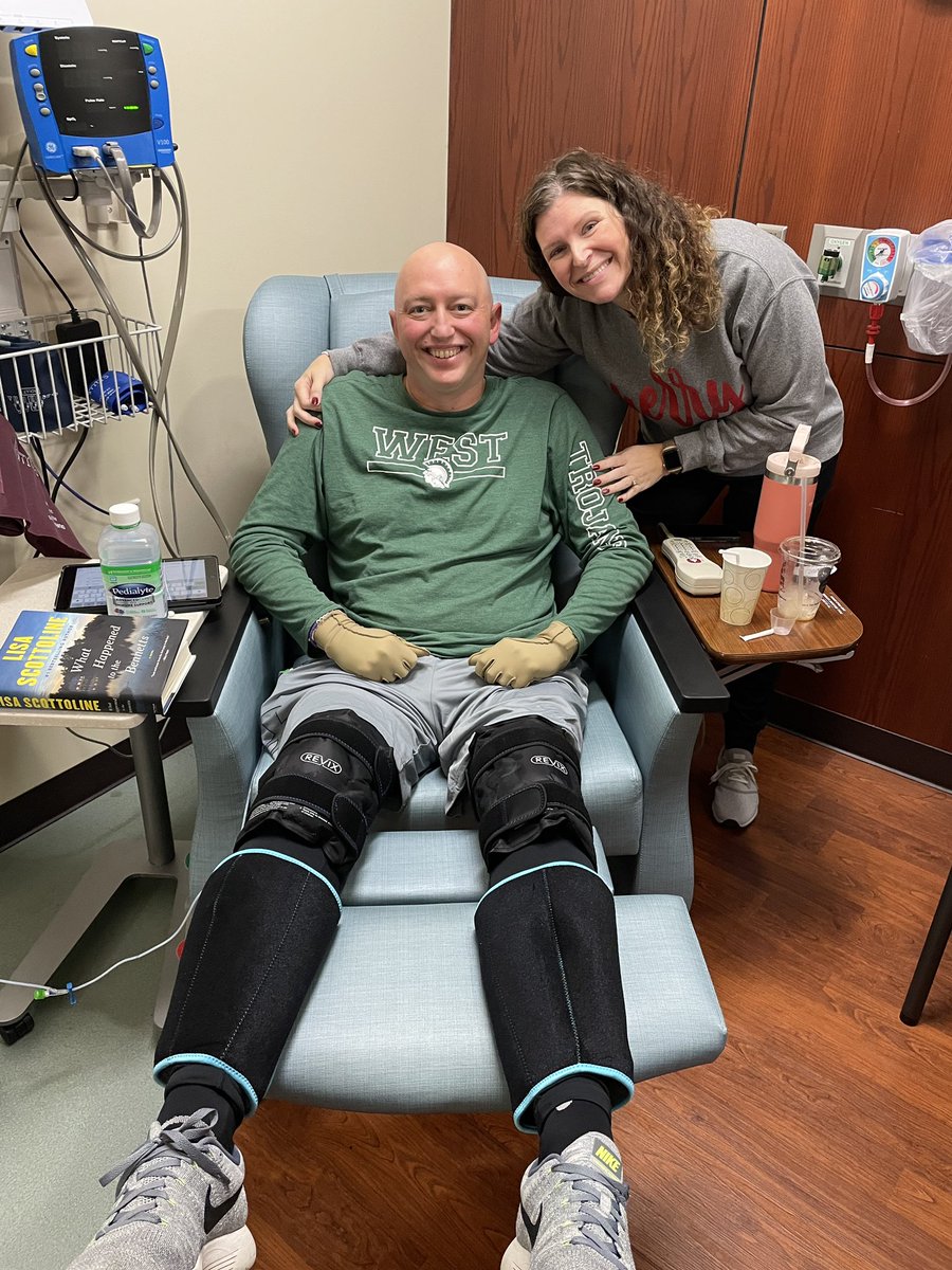 ryandwars's tweet photo. Chemo #39 ✅ 
Exciting health update below. 

https://t.co/BjTUJC2QT7

#pancreaticcancer
#pancreaticcancersurvivor
#merrychristmas
#chemo https://t.co/sX84RHWgwq