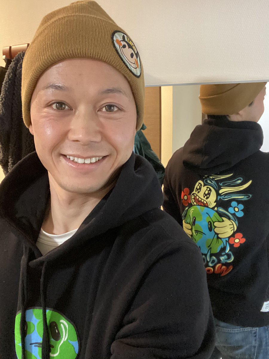 Goonz hoodies and knit caps are recommended for cold weather

<a href="/Goonz_World/">Now badbad</a>