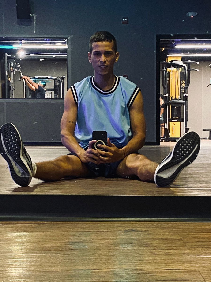 carlosvill65453's tweet photo. Rt if you ready to serve 💰Full video in comments #cashmaster #Findom #uk #ukalpha #alpha #paypiggieswanted #paypigswelcome #stomp #crush #nsfw #evil #chav #brainwas #alphagym #dirtymaster #fitness https://t.co/TH3f6jNpqH