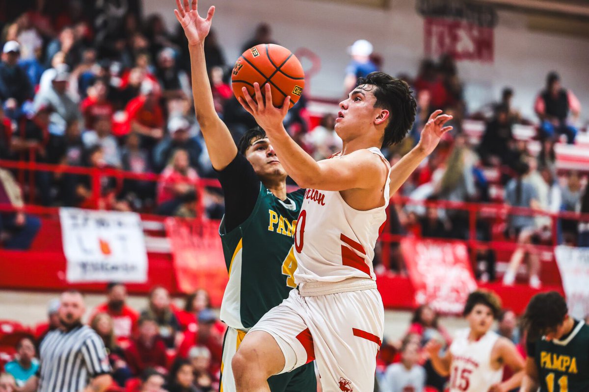 District 4-4A boys 🏀 roundup – Pampa edges Perryton, Hereford clubs Dumas, Canyon crushes Borger #txhsbb .. 📸 <a href="/lildaverickson/">David Erickson Photos</a> presspass.news/district-4-4a-…