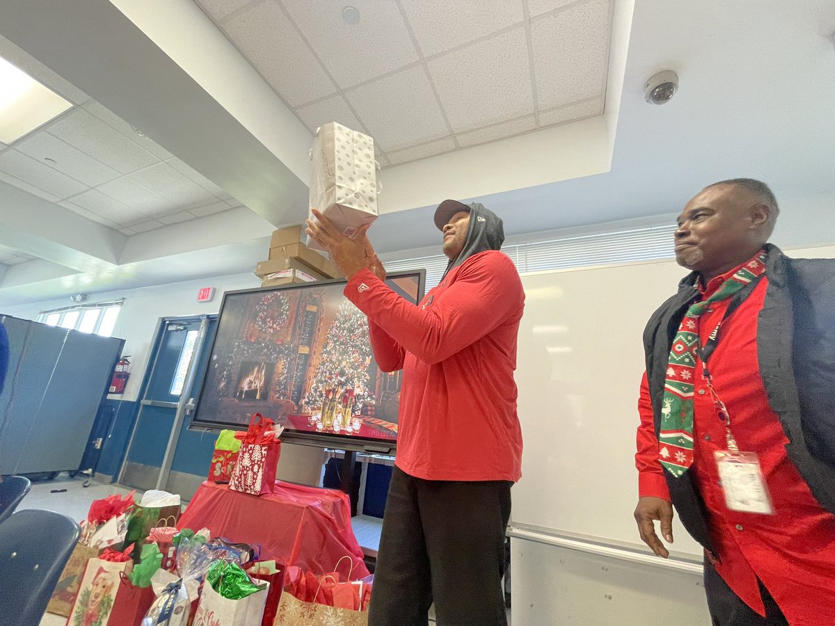 The Academies - Endeavor & Discovery tweet media