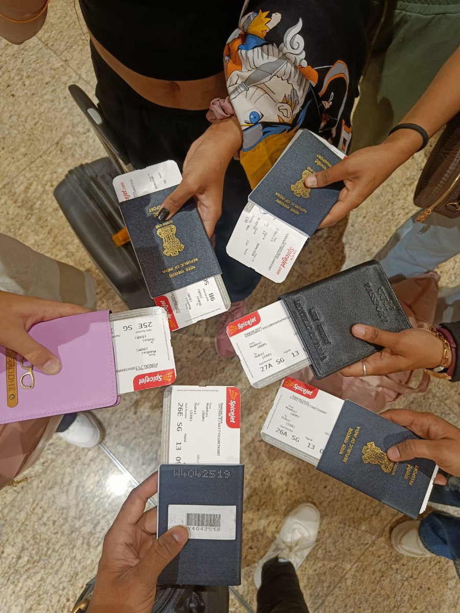 AISSMS_CHMCT's tweet photo. Yet another batch of 20 students ready to catch the flight to dubai for their internship, to explore their passion, build confidence and connections. We wish them all the best !
#AISSMS #CHMCT #HOTELMANAGEMENT #INTERNSHIP #INDUSTRIALTRAINING #PUNE #DUBAI https://t.co/WZpufLRZ4B