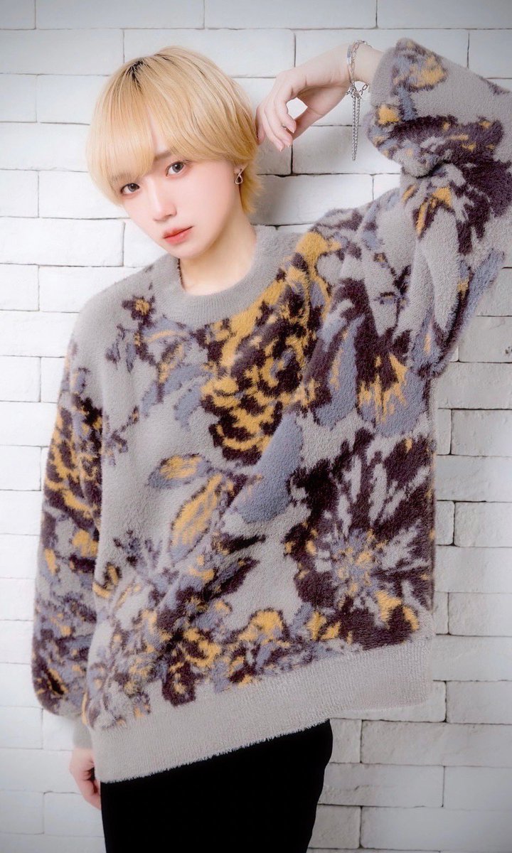 Haruka_ygd's tweet photo. 本日12/23(土)も20:00より通常営業❣️
バリエーション豊かなイケメンキャストがお出迎え!!
沢山のご来店お待ちしてます🙇♂️
#冬月グループ
#時代はフユツキ
#ショコラ名古屋
#名古屋
#栄
#女子大
#東新町
#ホスト
#Princesstime https://t.co/1YW6wKgnHN