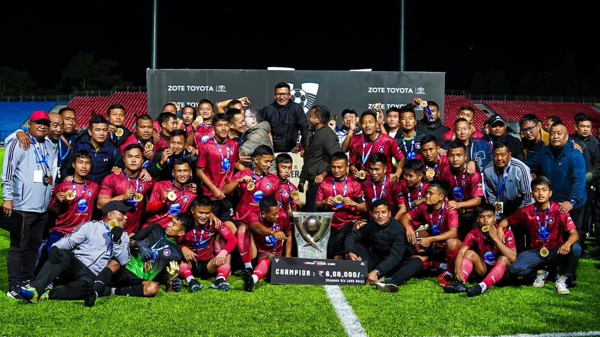 IMinnows's tweet photo. Mizoram Premier League 2023
Mizoram Police FC are the Champions! Congratulations!
They defeated @ChanmariFC in the final on a penalty shootout (2-3) after normal time saw the teams level at 3-3!
1/2
--
#IndianFootball #MizoramPremierLeague #MPL10 https://t.co/lHt9gfaHDc