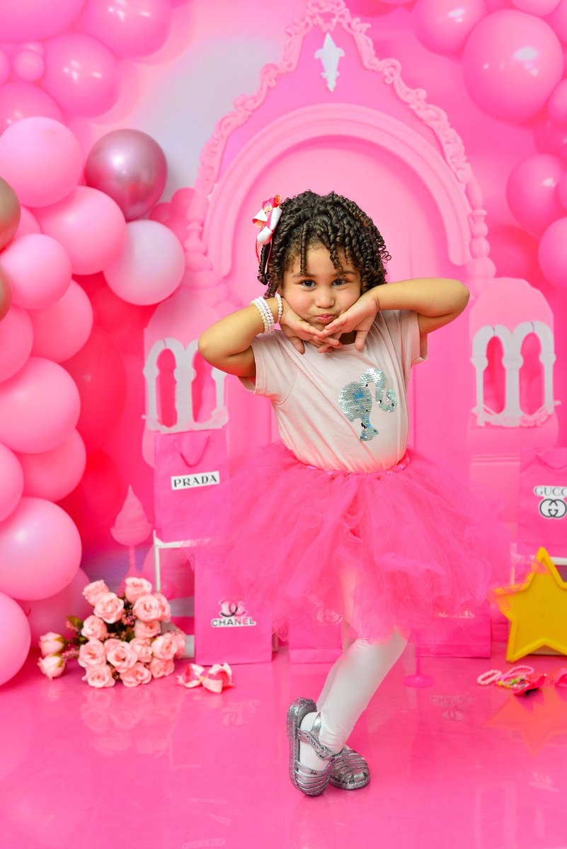Feliz vida minha princesa 💗
#kyarafaz3