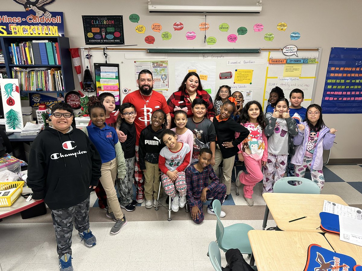 Special thanks to our Parents VOLUNTEERS on Thursday.  Your assistance is always appreciated.  Don’t forget to sign up for ViPS!   
<a href="/HinesCaldwellES/">Hines Caldwell ES</a> <a href="/DarceleLofton/">Darcele Lofton</a> <a href="/MrsDstigers/">Deneshia Stigers, M.ED</a>