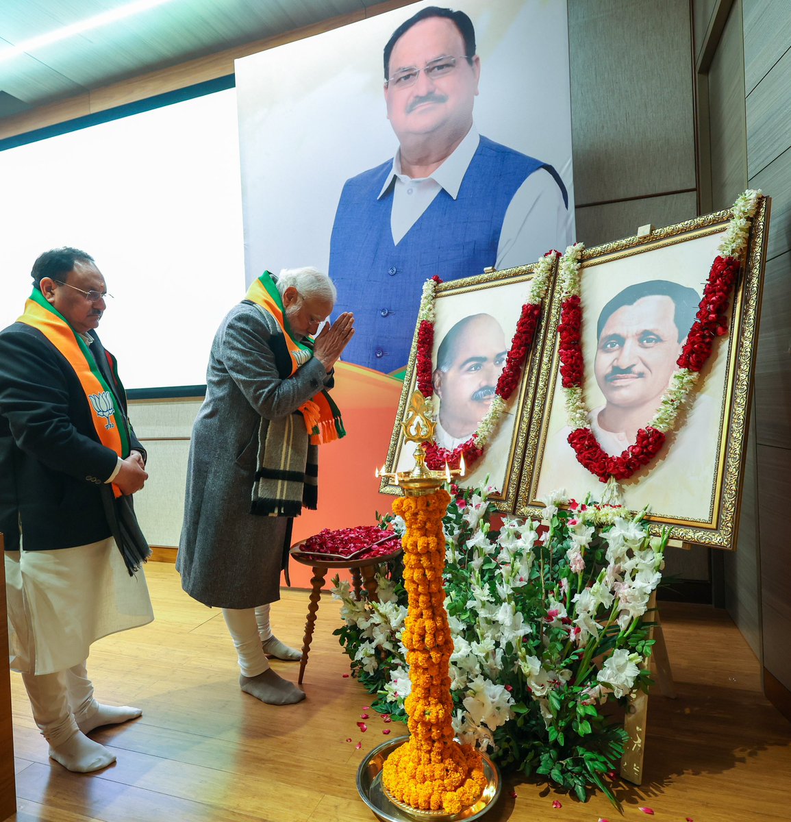 Last evening, attended the meeting of @BJP4India office bearers. We had a fruitful interaction on ways to deepen our connect with the people and elaborate on our Party’s development agenda.