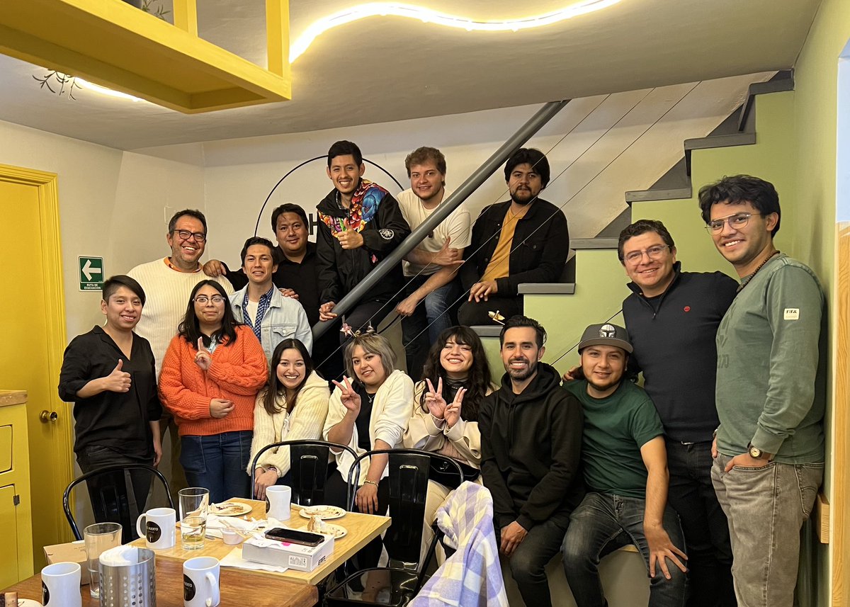Most_Transmedia's tweet photo. ¡Celebrando el fin de año con el mejor equipo! 🎉
Gracias #Mosters por toda la creatividad, buena actitud, trabajo, sudor, lágrimas y risas… muchas risas.
¡Que el próximo año sea de mucho aprendizaje, salud, y más éxitos juntos! https://t.co/uQGBB1AxGo