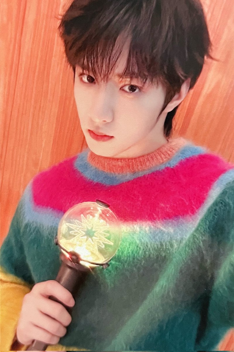 liu_yao_wen's tweet photo. 🐺饭修｜时代少年团二代官方应援棒小卡

-

好米喔🥰

-
©️授权：在线养丸哈尼酱

#刘耀文的秘密花园

#刘耀文 #liuyaowen #류야오원
#tntliuyaowen #时代少年团 #teensintimes https://t.co/NaBXCWLmxU