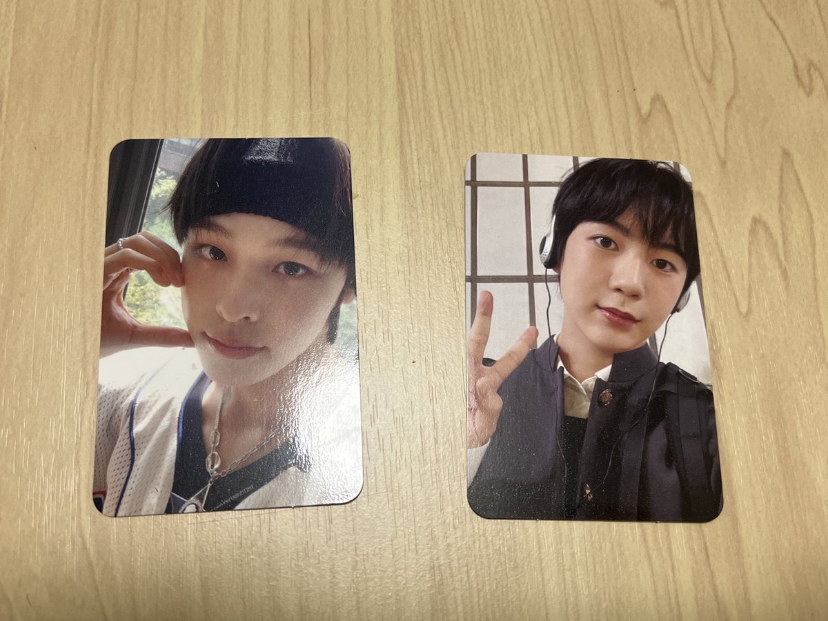 mitoko_exo's tweet photo. NCT NEW TEAM Hands up トレカ交換

譲：リョウ(A)、リク(B)

求：同種 シオン

郵送での交換希望です！

お気軽にご連絡ください🌷 https://t.co/RzuZ9tCoBG