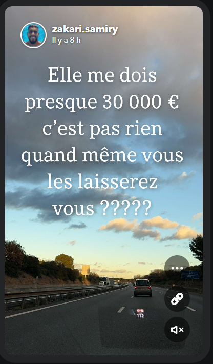 AllMockingbird's tweet photo. Nouveau round #rendslargent , Madame qui nous envoie Britney avec son doigt d'honneur bien léché, sur une musique dont elle ne comprend que deux mots de texte.
@blatologue @KrysSocialMedia @Julinthewood @m17913831 @bouletteskefta @lanimallecteur #FYVM https://t.co/J56tuaScsi