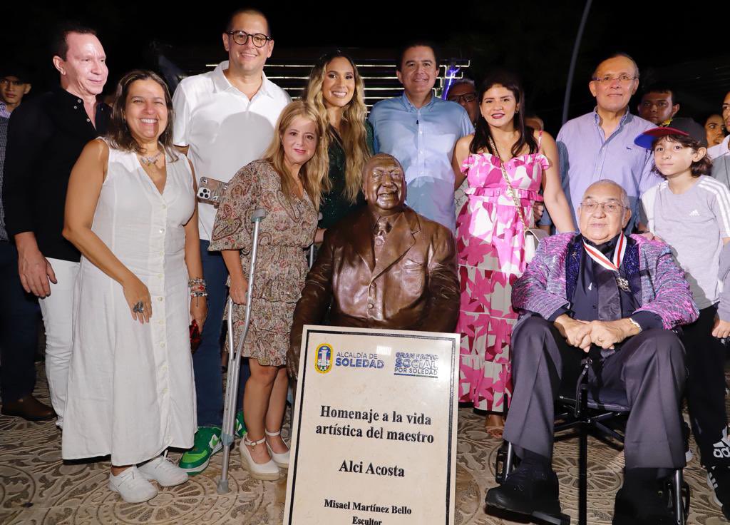 ¡Noche para disfrutar nuestros artistas del Atlántico! 😍🎶

En la Concha Acústica, la <a href="/BandaDeBaranoa1/">Banda de Baranoa</a> 🎺 presentó su tradicional espectáculo de Navidad y, en Soledad, el maestro <a href="/AlciAcostaC/">Alci Acosta</a> nos regaló el primer concierto de su Tour Despedida. ¡Espectacular! ♥️