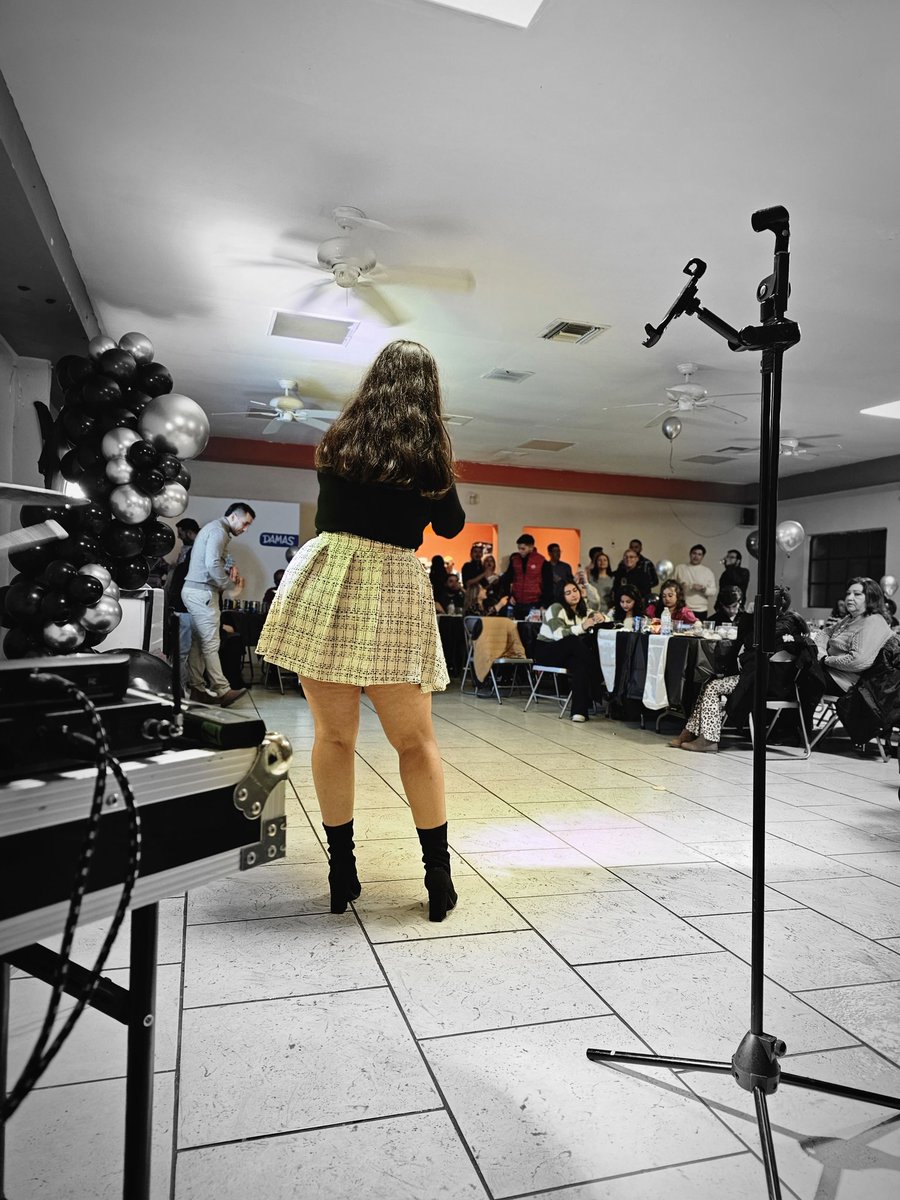 SoyCeilaSosa's tweet photo. @karenfabela 🎵🥳💗 https://t.co/GbS0EN4svd