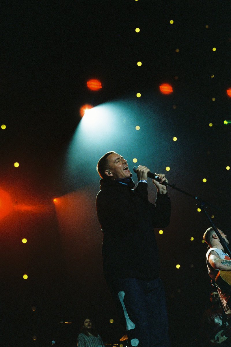 Zach Bryan tweet media