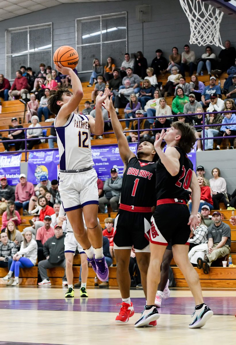 CullmanTribune's tweet photo. PREP BASKETBALL: Rickard’s game-winner lifts Fairview over Good Hope 72-69, Maddox sets county scoring record in 75-32 win https://t.co/PVdmeVUPwh https://t.co/thwFFLxY8Y