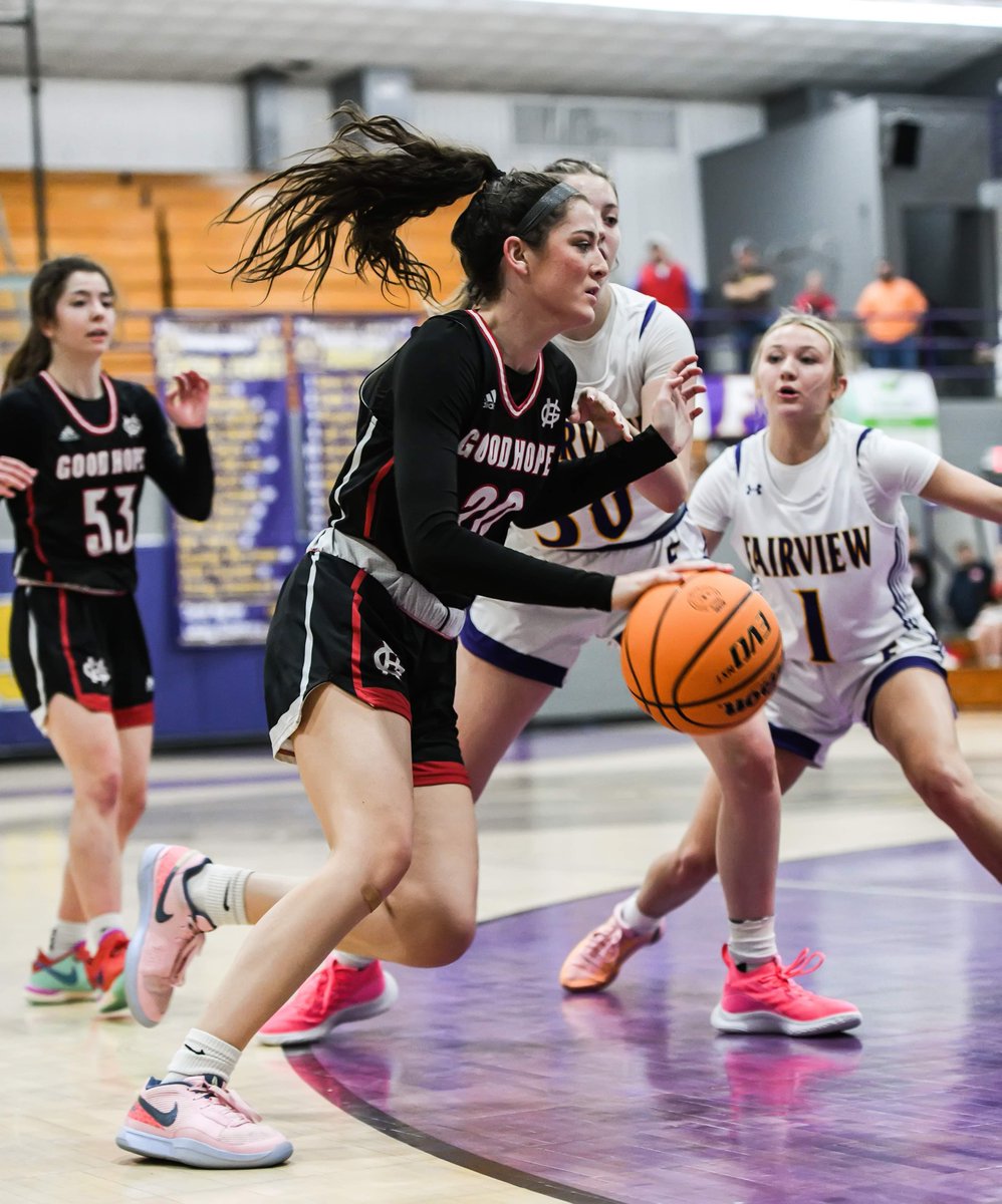 CullmanTribune's tweet photo. PREP BASKETBALL: Rickard’s game-winner lifts Fairview over Good Hope 72-69, Maddox sets county scoring record in 75-32 win https://t.co/PVdmeVUPwh https://t.co/thwFFLxY8Y