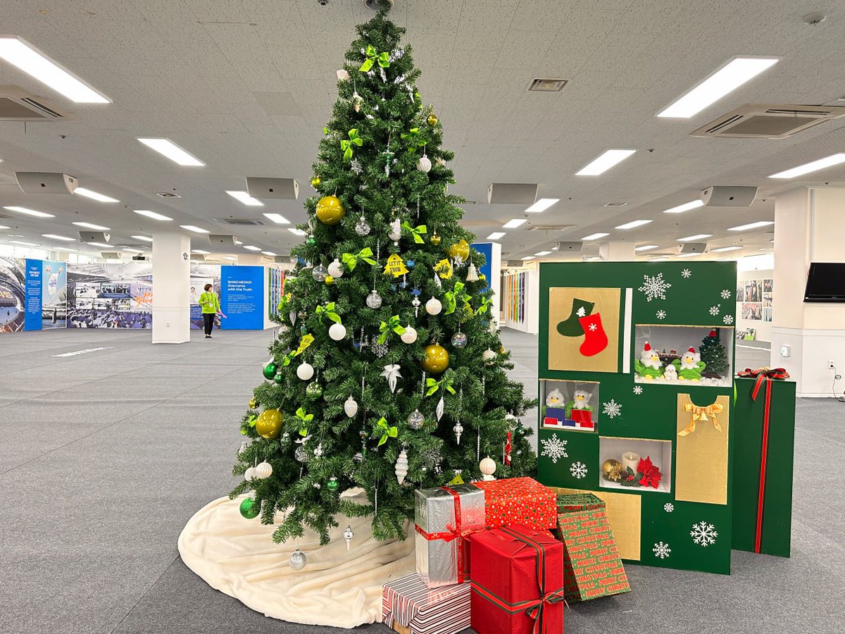 신천지 10만수료 사진전
buly.kr/3tzwUQn

#사진전 #10만수료식_사진전 #신천지 #연말초청사진전
#신천지_예수교회