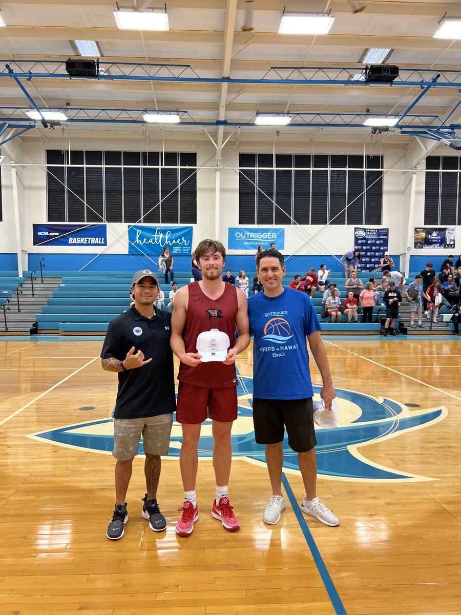 HoopsInHawaii's tweet photo. 🚨 Congrats! The 2023 Hoops in Hawaii Classic All-Tournament Team!
🏀 MVP Jaylin McCants ➡️ @UDHoops
🏀 Sean Gallery ➡️ @KnoxMBB
🏀 Sullivan Menard ➡️ @WhitworthMBB
🏀 Taydem Arguello ➡️ @UDHoops
🏀 Mikey Medlock ➡️ @LCPiosMBBall
🏀 Andrew Milot ➡️ @KnoxMBB
@OutriggerResort https://t.co/mAjxI2kjNN