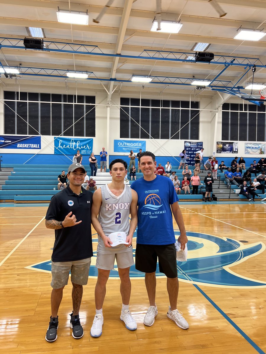 HoopsInHawaii's tweet photo. 🚨 Congrats! The 2023 Hoops in Hawaii Classic All-Tournament Team!
🏀 MVP Jaylin McCants ➡️ @UDHoops
🏀 Sean Gallery ➡️ @KnoxMBB
🏀 Sullivan Menard ➡️ @WhitworthMBB
🏀 Taydem Arguello ➡️ @UDHoops
🏀 Mikey Medlock ➡️ @LCPiosMBBall
🏀 Andrew Milot ➡️ @KnoxMBB
@OutriggerResort https://t.co/mAjxI2kjNN