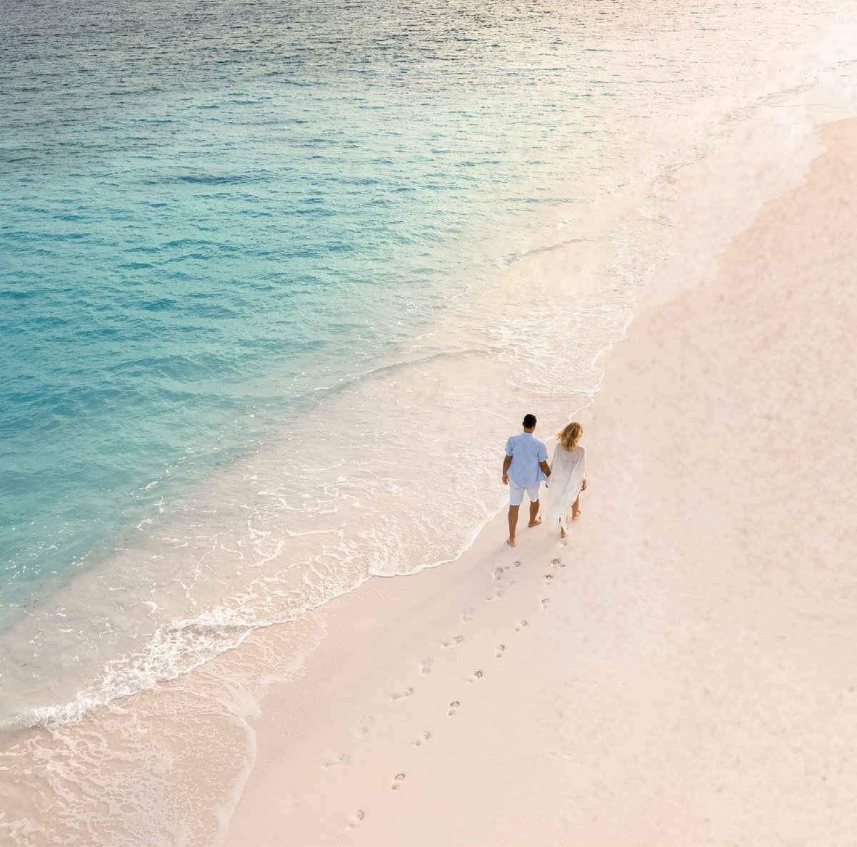 YRiffath's tweet photo. The occupancy rate at #Maldives  resorts during the period from December 27th to the first week of January 2024 is outstanding, approaching an impressive 90%. The future appears exceptionally promising for the industry. I wish you all a Happy New Year!
#Maldives #Resorts