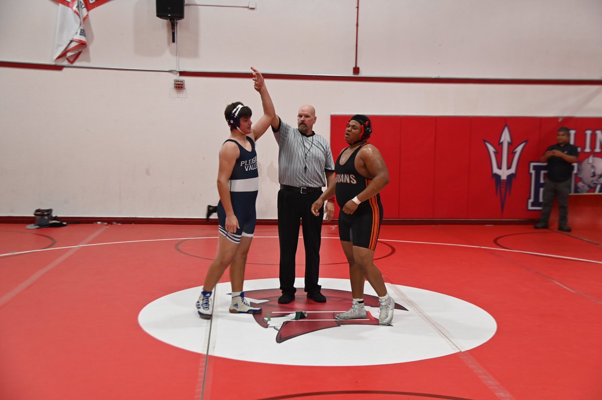 CMallingerSport's tweet photo. After a great season with State Finalist @PVVikingNews football, I had my first wrestling matches ever at the varsity duals tourney today as a freshman. 4-0 with 4 pins wrestling up a weight for 3 of the matches. Also finished the semester with a 4.0! https://t.co/o0Ip1gtY5r