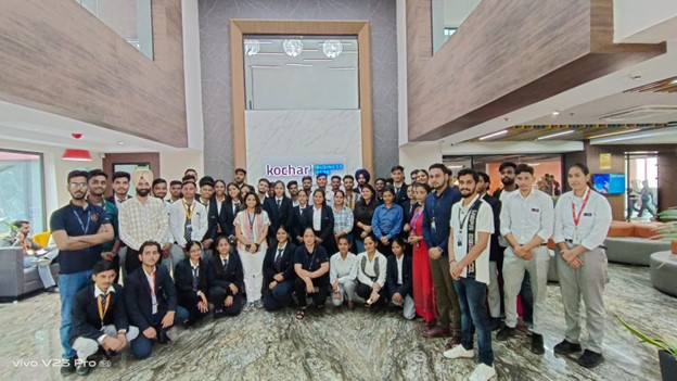 GnaUniversity's tweet image. #GNAUniversity School of #ComputationalSciences visited Kocher Business Park that proved to be an invaluable #experience, providing students with extensive #knowledge and the opportunity to interact with various software applications in a real-time working #environment.