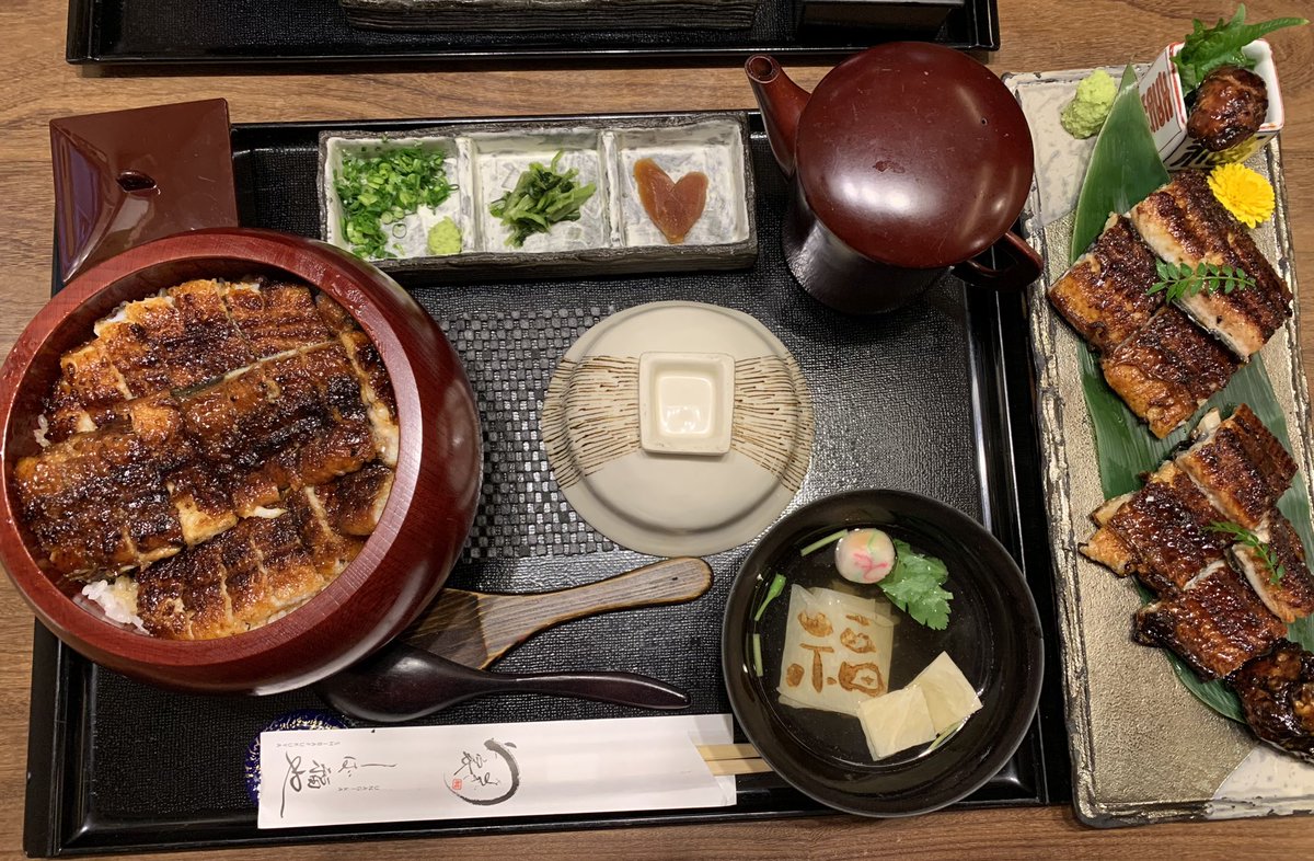 m65500514's tweet photo. リピート。
うなぎ美味しい😋 https://t.co/Al5rlKfYLO