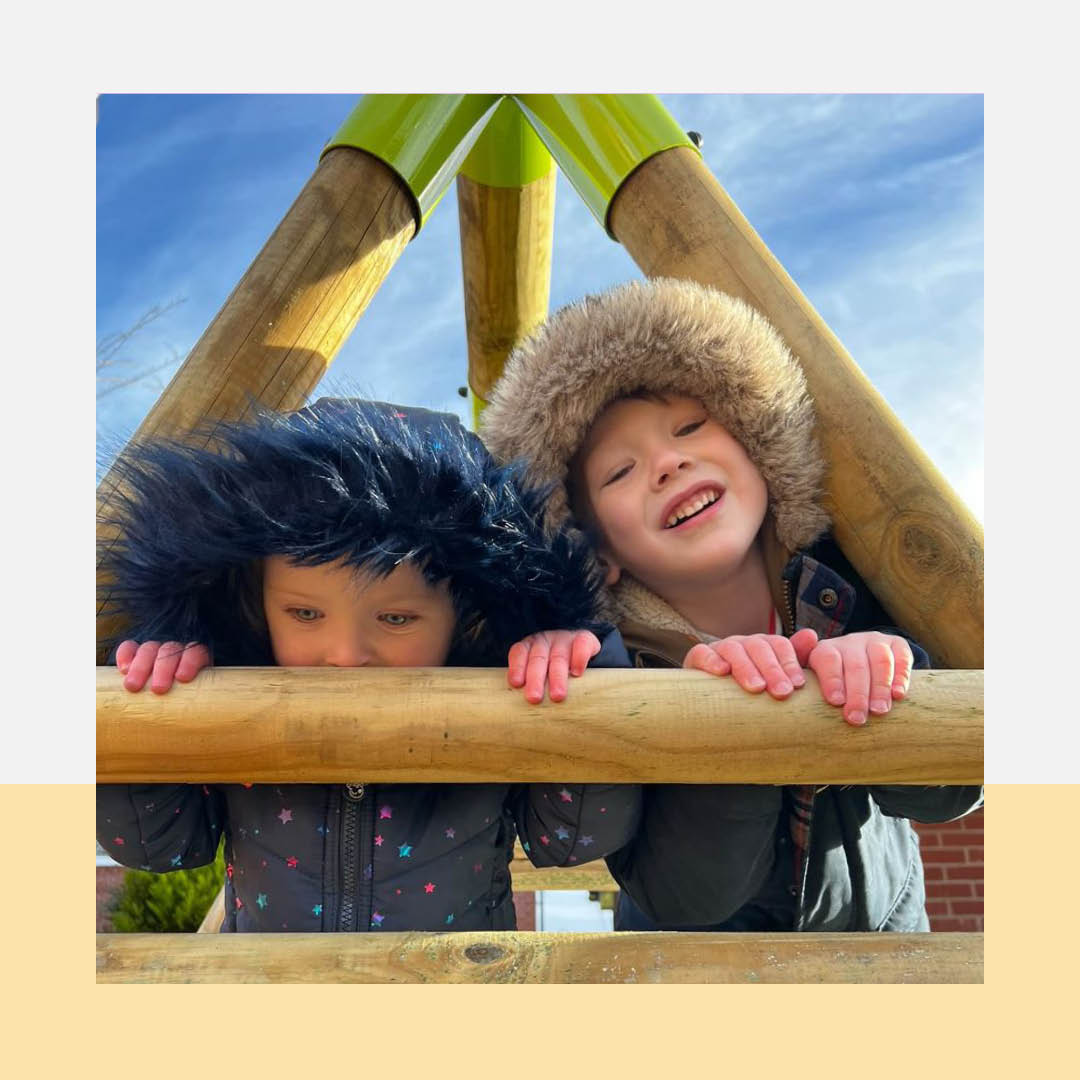 ⭐️ Christmas outings! ✨ 

The great outdoors has an abundance of benefits for your littles, especially during the festive season. 🎄

🎄 Aids a better night's sleep 

🎄 Develops their confidence

🎄 Encourages a love of nature 

Are you getting outside this festive holiday?