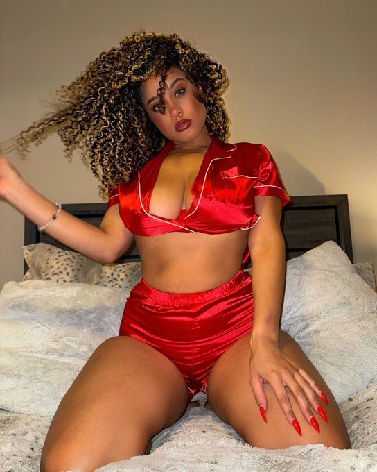 Hi baby https://t.co/92CvtibiV7