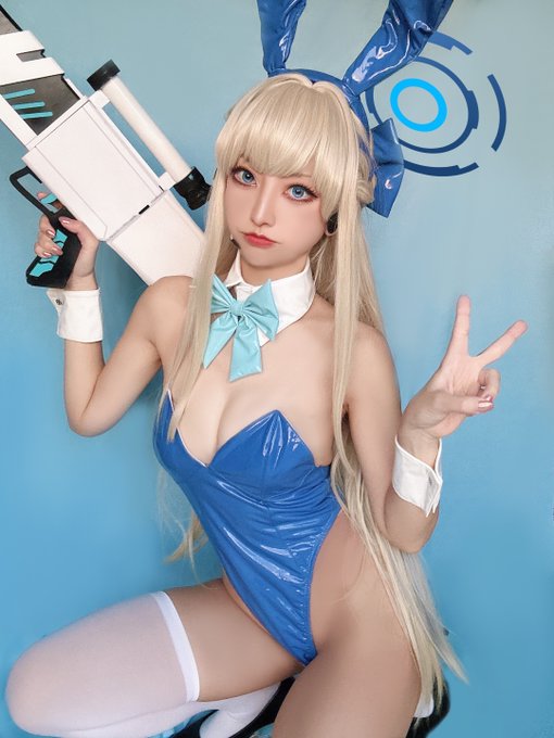 Twitterのコスプレ画像15