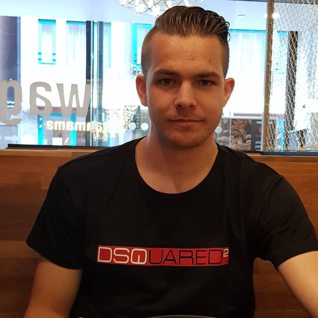 crimeclogs's tweet image. Welke straf heeft #pedofiel en #kindermoordenaar Donny Marwa uiteindelijk gekregen?

Weet iemand dat?