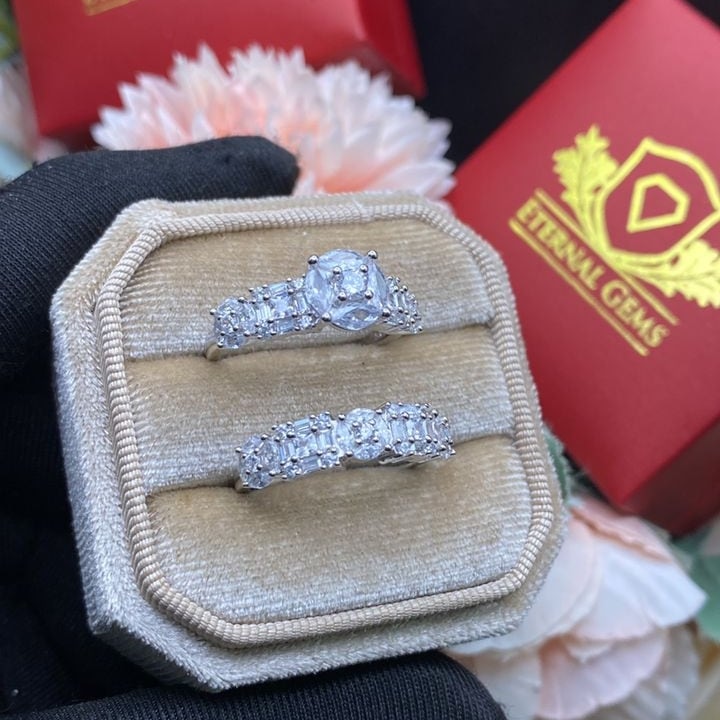 Eternalgemsng's tweet photo. Sterling Bridal Set- From N55,000/$69.66

Call or WhatsApp 08091367085 or 08062229354
https://t.co/fYSSXC8g0U or visit any of our stores. 
We deliver worldwide 🌏✈️🗳
#weddingrings
#sehidimizvar
#vivekbindra https://t.co/nq1VNgMOqa