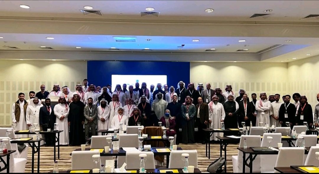 basem_EO's tweet photo. Attended the #13th_spine_update
Masterclass in spine surgery yesterday. Grateful for the opportunity to be a part of it and grateful for meeting pioneering orthopedic &amp; neurosurgeons. A fantastic opportunity for professional growth
Thank you @SaudiSpine @_KSU https://t.co/hMTbARsH1K